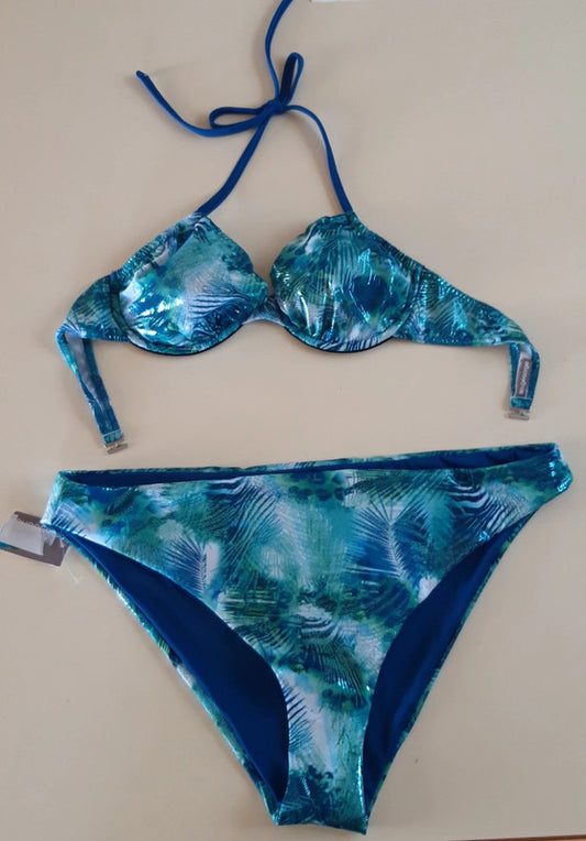 2 pieces  ensemble rougegorge  Size 2XL 44/16