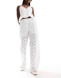 Pantalon femme broderie rosa Size S/M taille 1
